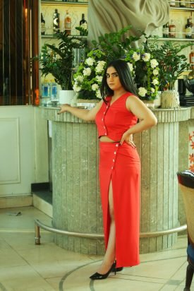 Cotton and linen for breathability, silk for luxury, jersey for comfort, and polyester/rayon for durability.